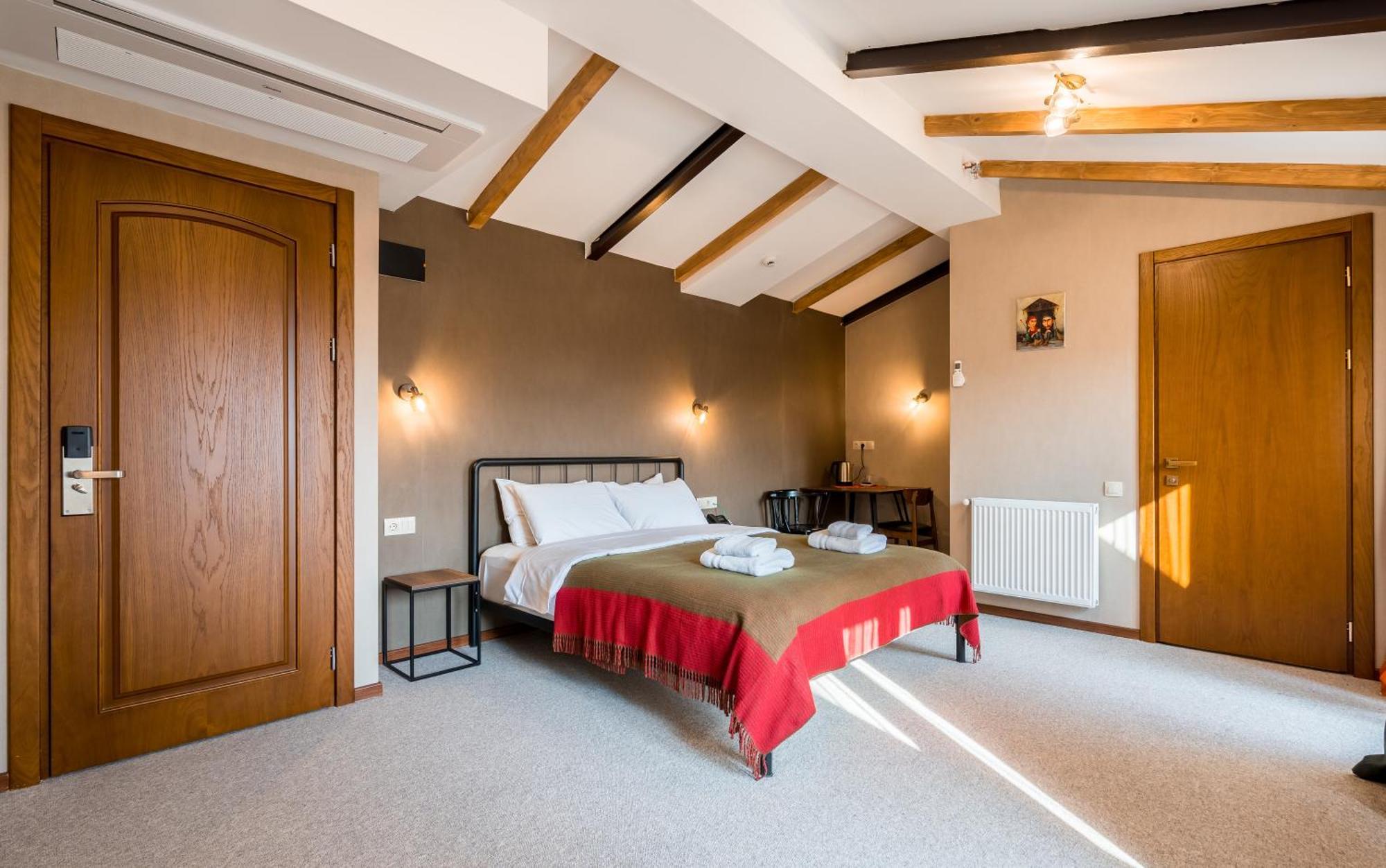 Green Inn Hotel Tbiliszi Kültér fotó