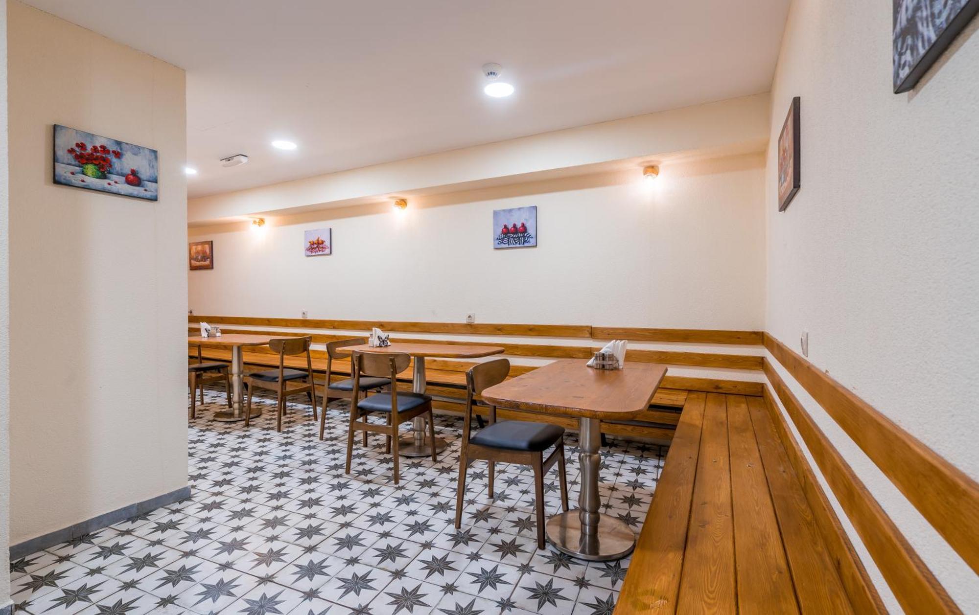 Green Inn Hotel Tbiliszi Kültér fotó
