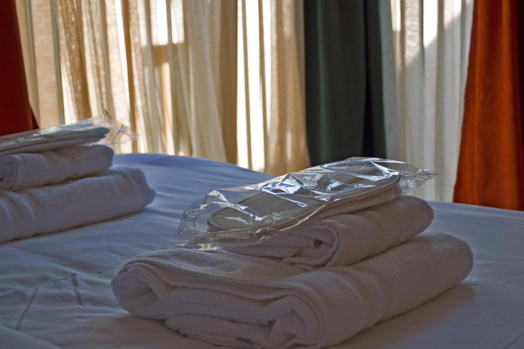 Green Inn Hotel Tbiliszi Kültér fotó