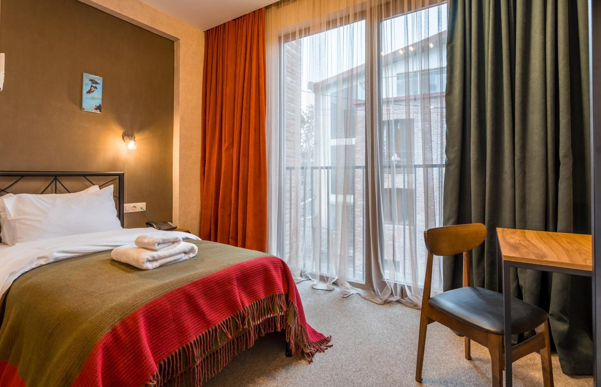Green Inn Hotel Tbiliszi Kültér fotó