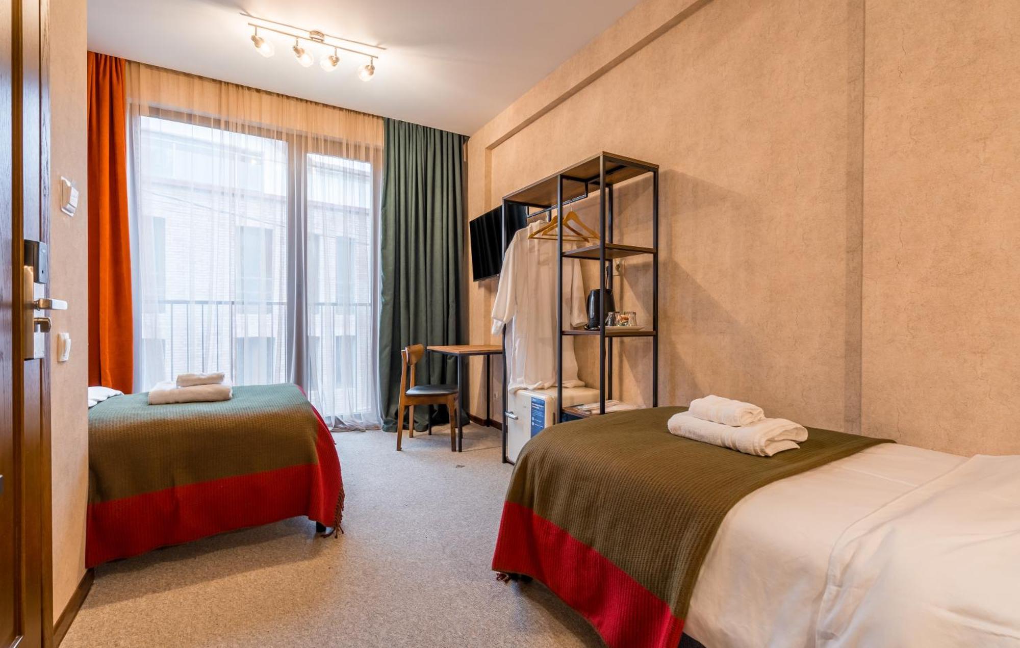 Green Inn Hotel Tbiliszi Kültér fotó
