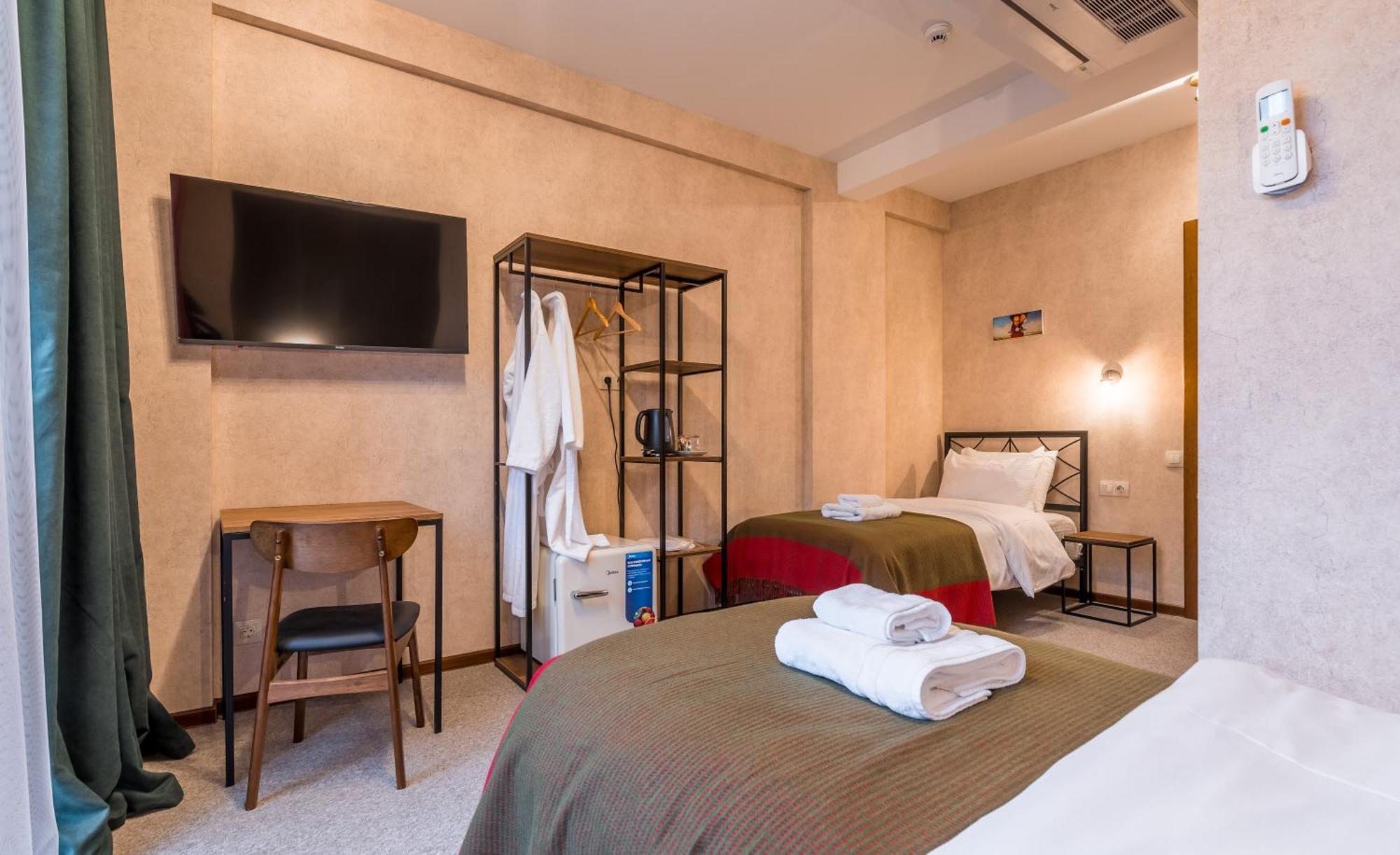 Green Inn Hotel Tbiliszi Kültér fotó