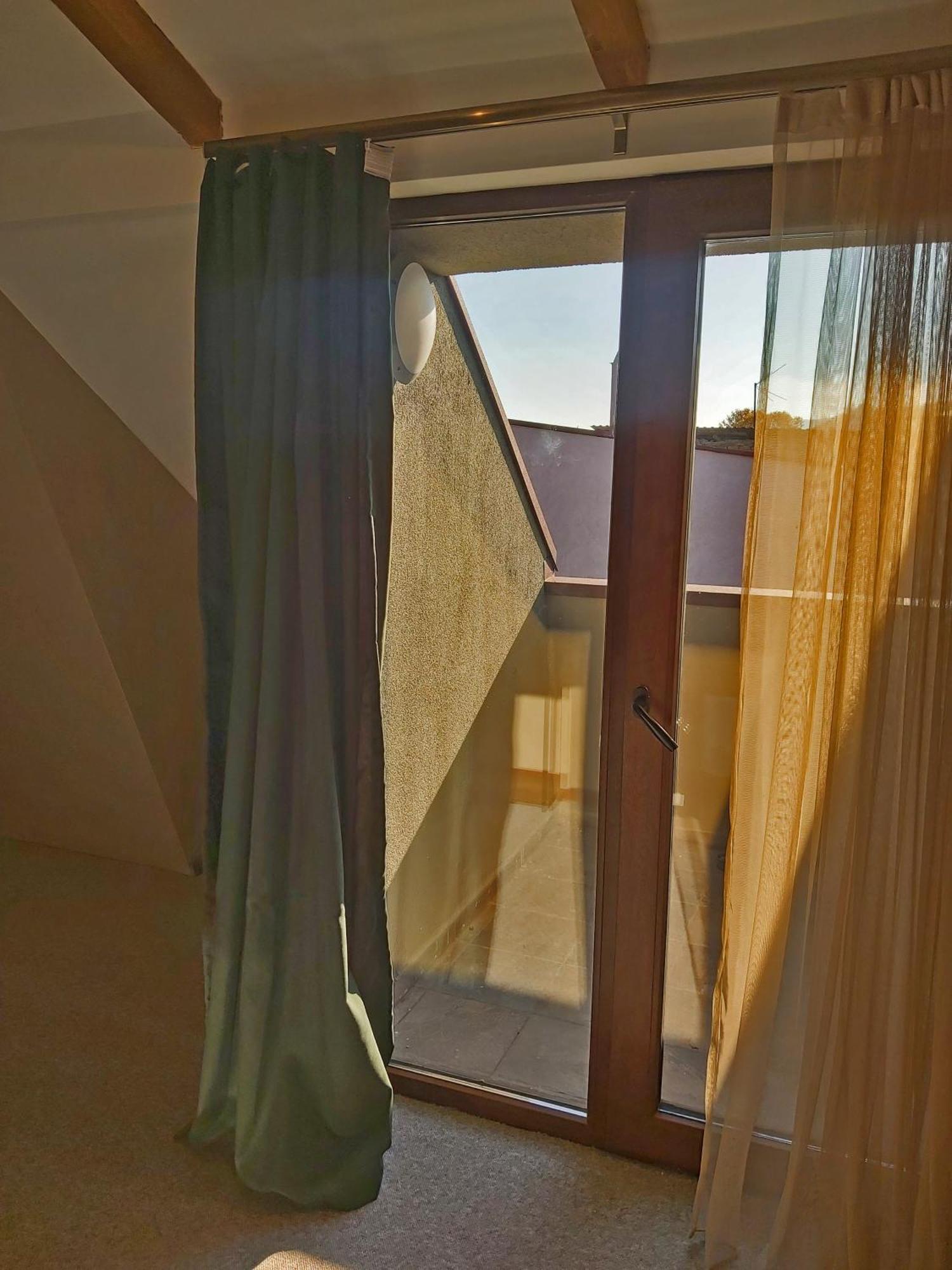 Green Inn Hotel Tbiliszi Kültér fotó