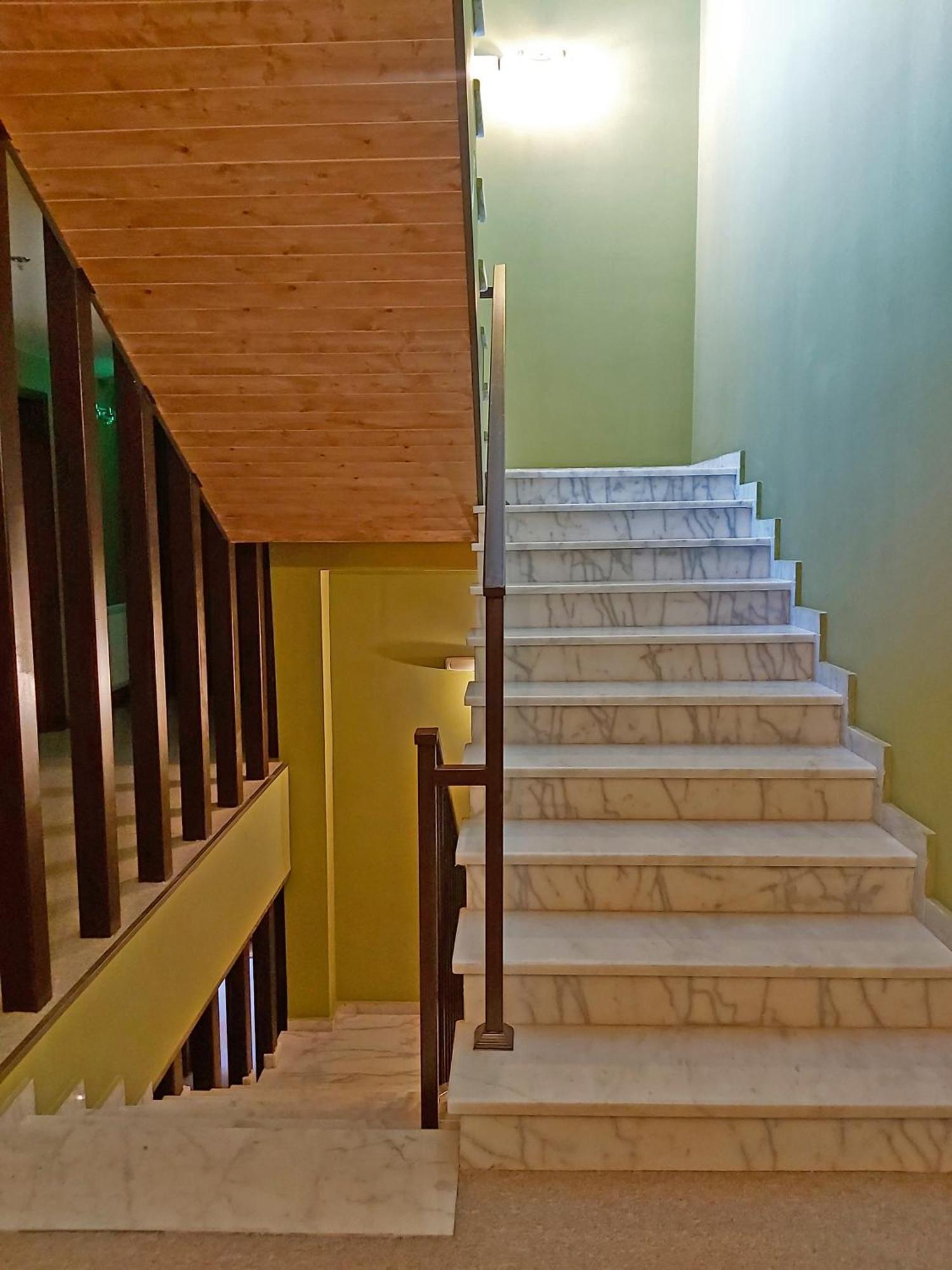 Green Inn Hotel Tbiliszi Kültér fotó